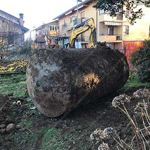 vecchia cisterna bucata